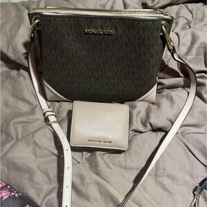 Michael, Kors Crossbody Brown, and pink purse with wallet excellent condition